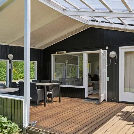 Exclusive Premium Vacation Retreat Lägenhet Rødby